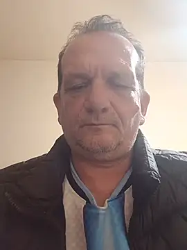 Snapshot of Herny1975 chatting on 07-19-26, 03:32 Herny1975 online show from 07-19-26, 03:32