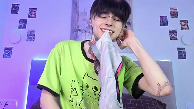 Alex Vallley online show from 03-18-26, 11:08