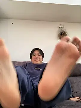 waka3232 online show from 11-06-25, 01:39