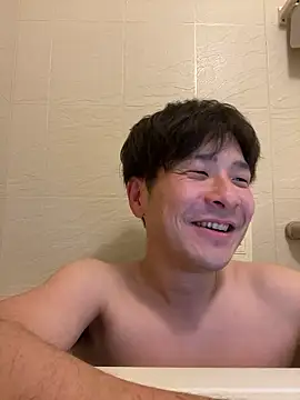 waka3232 online show from 04-13-26, 02:17