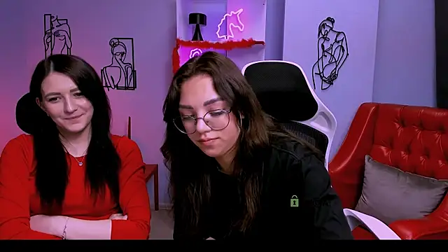 kiki swan online show from 03-12-25, 11:12