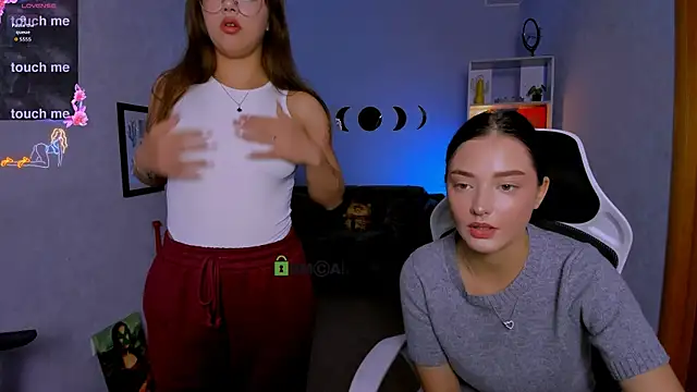 kiki swan online show from 09-26-25, 06:50