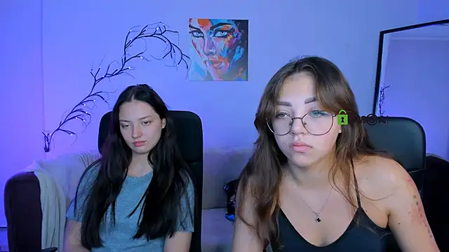 kiki swan online show from 10-03-25, 05:59