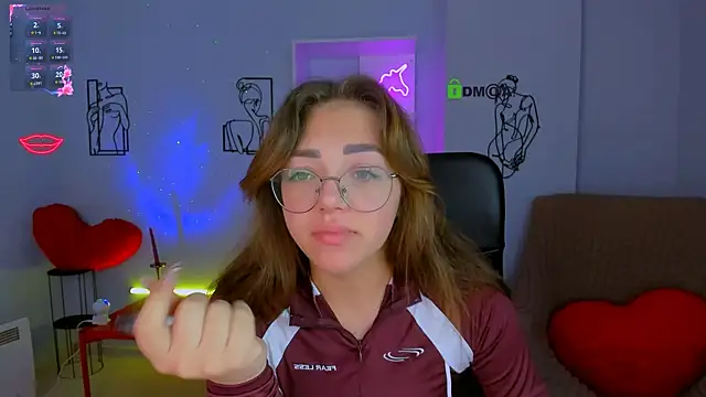 kiki swan online show from 10-16-25, 05:41