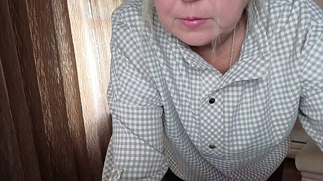 Wane Witch online show from 09-14-25, 03:49