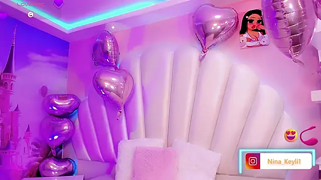 Nina Keyli online show from 02-12-26, 08:26