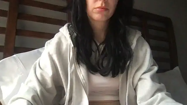 Snapshot of CoffeeM8te chatting on 03-07-25, 11:16 CoffeeM8te online show from 03-07-25, 11:16