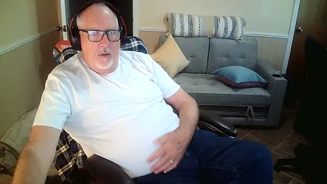 superbearboss online show from 03-31-26, 05:24