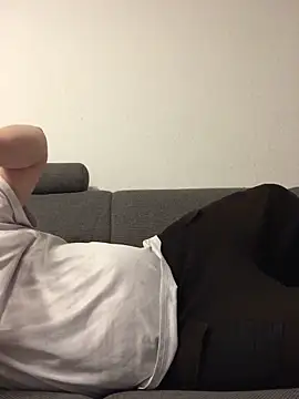 Snapshot of Derbaer1990 chatting on 11-09-25, 01:31 Derbaer1990 online show from 11-09-25, 01:31