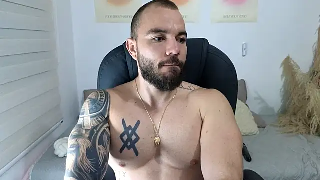 Isaac Carter online show from 11-28-25, 10:51