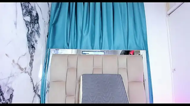 AvaX 777 online show from 11-11-25, 12:38