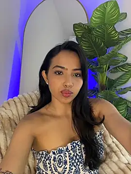 Snapshot of _Emily_Thompson_ chatting on 03-26-26, 03:12 Emily Thompson online show from 03-26-26, 03:12