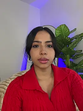 Snapshot of _Emily_Thompson_ chatting on 04-14-26, 12:55 Emily Thompson online show from 04-14-26, 12:55