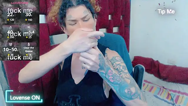 Snapshot of ana_tsxxx chatting on 06-15-26, 11:18 ana tsxxx online show from 06-15-26, 11:18