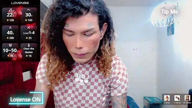 Snapshot of ana_tsxxx chatting on 07-11-26, 02:25 ana tsxxx online show from 07-11-26, 02:25