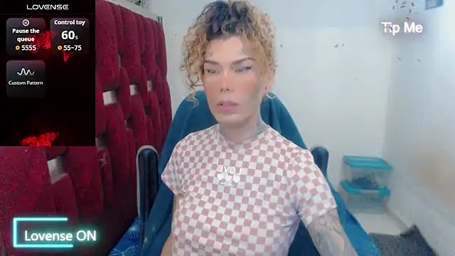 Snapshot of ana_tsxxx chatting on 07-30-26, 02:16 ana tsxxx online show from 07-30-26, 02:16