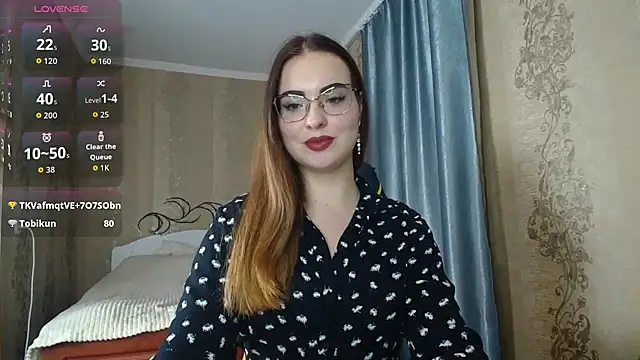 Snapshot of Leila_Kissyu chatting on 02-26-26, 05:01 Leila Kissyu online show from 02-26-26, 05:01