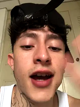 troy rouge online show from 10-09-25, 07:56