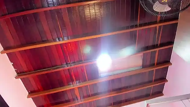 Small Hot19 online show from 10-09-25, 10:13