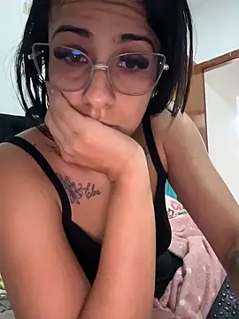 Snapshot of jheicylli chatting on 05-29-26, 12:14 jheicylli online show from 05-29-26, 12:14