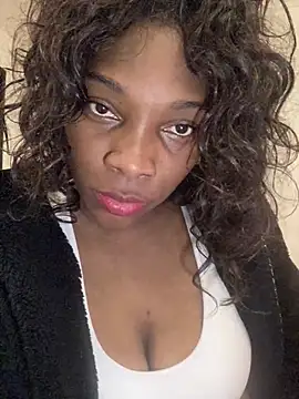 Nahomy gree online show from 03-13-25, 06:05