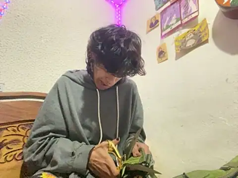 kirito kun online show from 03-29-26, 10:43