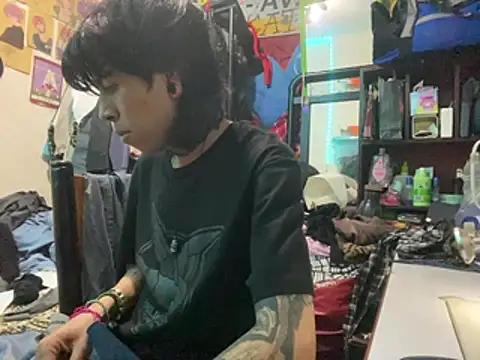 kirito kun online show from 04-01-26, 05:08