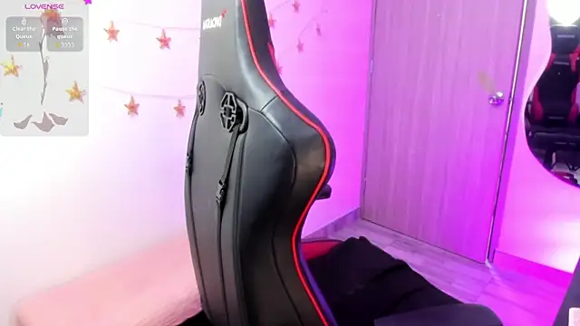 LindaSilverstone online show from 04-13-26, 11:43