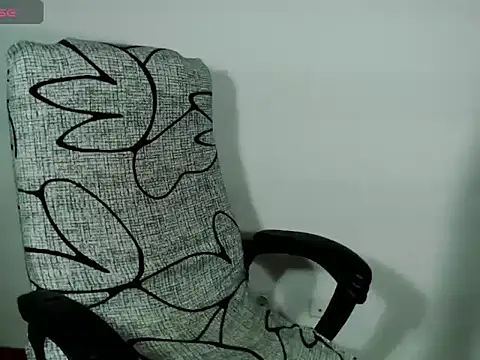 Hannah Kiim online show from 11-05-25, 10:10