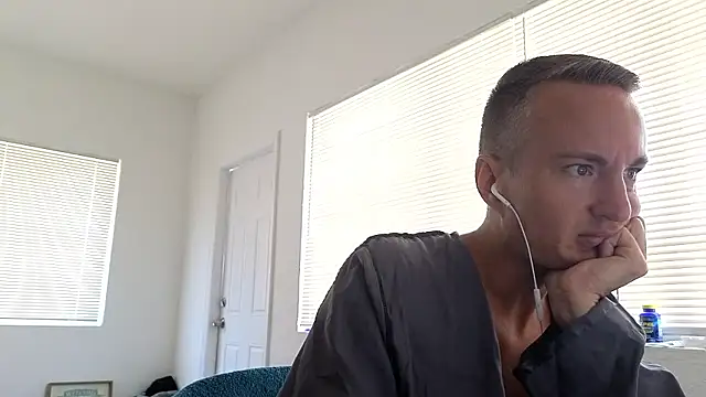 TheDaddy005 online show from 05-15-26, 04:47