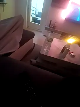 Snapshot of Berlin030000 chatting on 03-06-25, 05:46 Berlin030000 online show from 03-06-25, 05:46