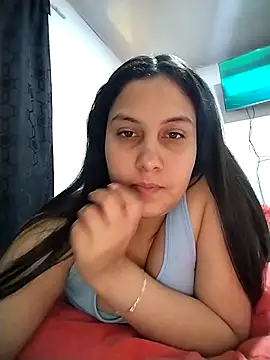 Snapshot of esmeralda_jadees chatting on 04-19-26, 06:10 esmeralda jadees online show from 04-19-26, 06:10