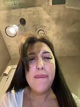 Snapshot of AleksandraRich chatting on 03-23-25, 06:26 AleksandraRich online show from 03-23-25, 06:26