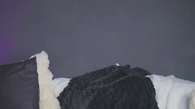 TaniaEvelyn online show from 03-15-25, 02:03