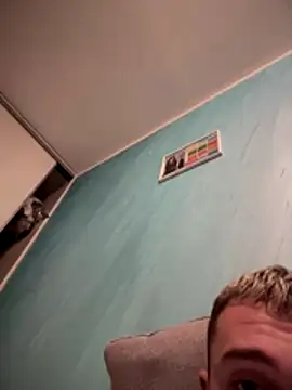 Snapshot of milan8886 chatting on 11-10-25, 12:31 milan8886 online show from 11-10-25, 12:31