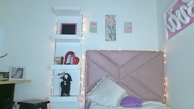 eva sin18 online show from 04-09-26, 06:19