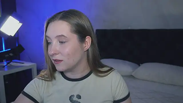 Snapshot of saint_trisha chatting on 03-03-26, 08:26 saint trisha online show from 03-03-26, 08:26