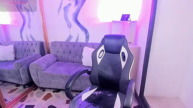 VanessaScott  online show from 03-10-26, 05:34