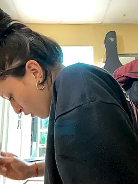 val zx online show from 10-16-25, 05:25