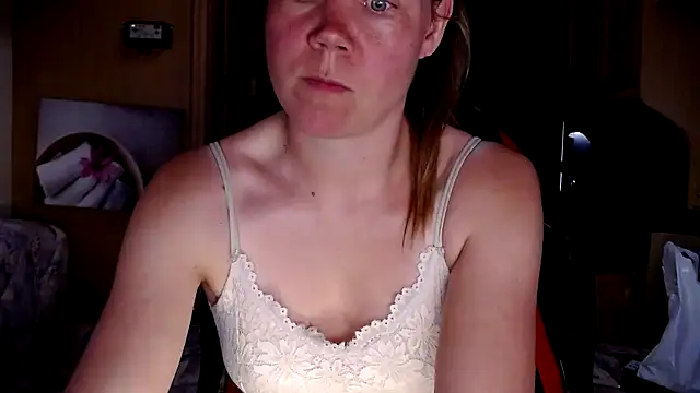 Snapshot of CallMeMaria chatting on 01-04-25, 04:22 CallMeMaria online show from 01-04-25, 04:22