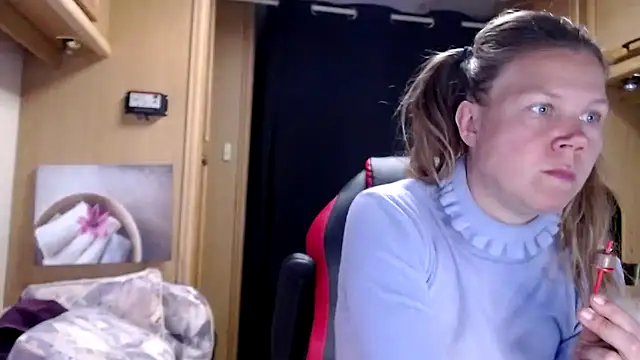 Snapshot of CallMeMaria chatting on 01-16-25, 02:19 CallMeMaria online show from 01-16-25, 02:19