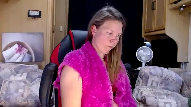 Snapshot of CallMeMaria chatting on 01-17-25, 01:56 CallMeMaria online show from 01-17-25, 01:56