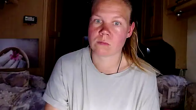 Snapshot of CallMeMaria chatting on 01-20-25, 11:02 CallMeMaria online show from 01-20-25, 11:02