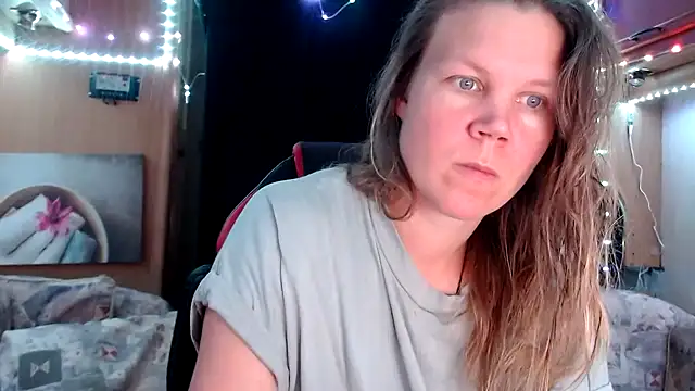 Snapshot of CallMeMaria chatting on 01-28-25, 12:54 CallMeMaria online show from 01-28-25, 12:54