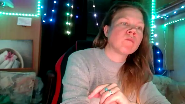 Snapshot of CallMeMaria chatting on 02-08-25, 06:55 CallMeMaria online show from 02-08-25, 06:55