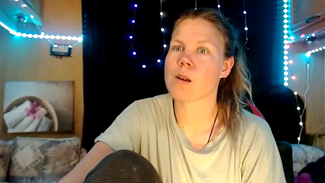 Snapshot of CallMeMaria chatting on 02-28-25, 01:25 CallMeMaria online show from 02-28-25, 01:25