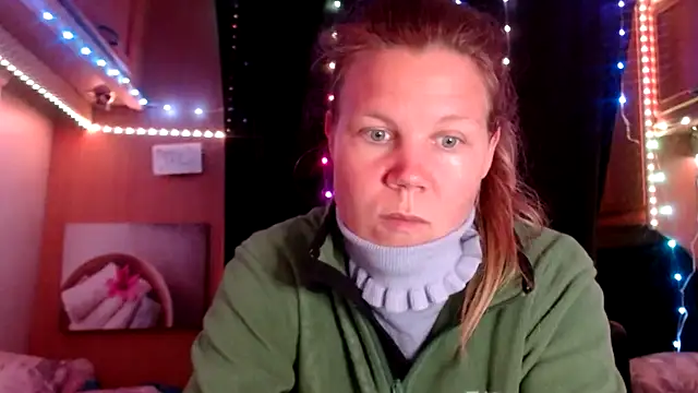 Snapshot of CallMeMaria chatting on 03-07-25, 10:13 CallMeMaria online show from 03-07-25, 10:13