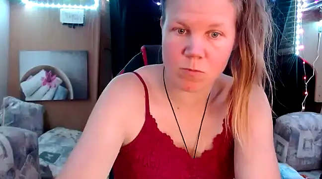 Snapshot of CallMeMaria chatting on 03-15-25, 03:37 CallMeMaria online show from 03-15-25, 03:37