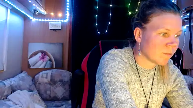 Snapshot of CallMeMaria chatting on 03-20-25, 05:04 CallMeMaria online show from 03-20-25, 05:04