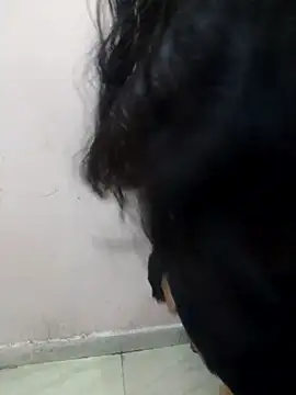 priya 00143 online show from 04-11-26, 06:34